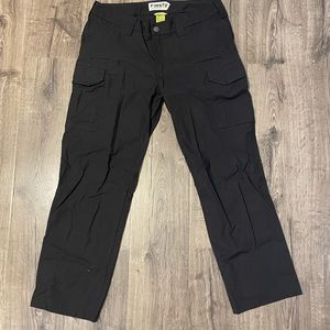F1rst 16 Waist Women’s Tactical Series Pants Blk Cargo Style Outdoor/Work Pants